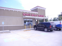 Money Mart Pawn & Jewelry 03