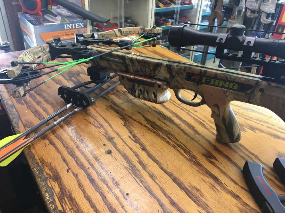 82 Pawn Shop 01