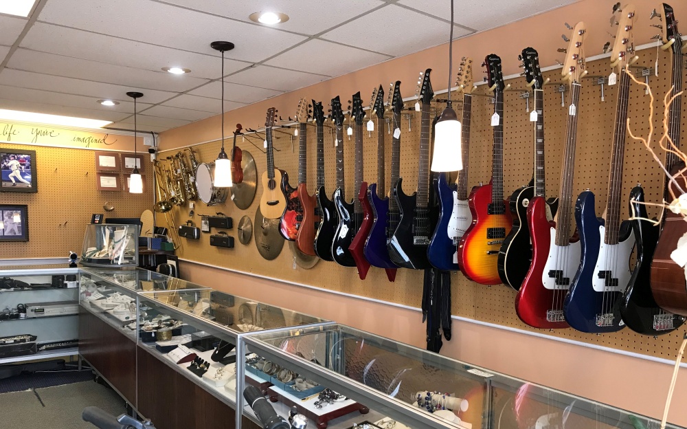 Lawrence Pawn & Jewelry 01
