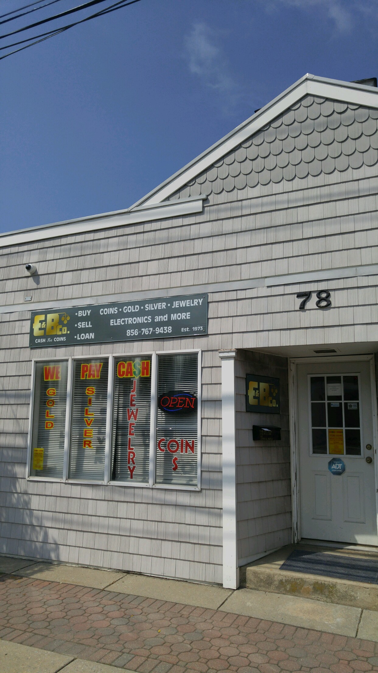 E&B Pawnbroker 01