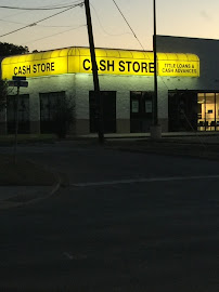 Cash Store 04