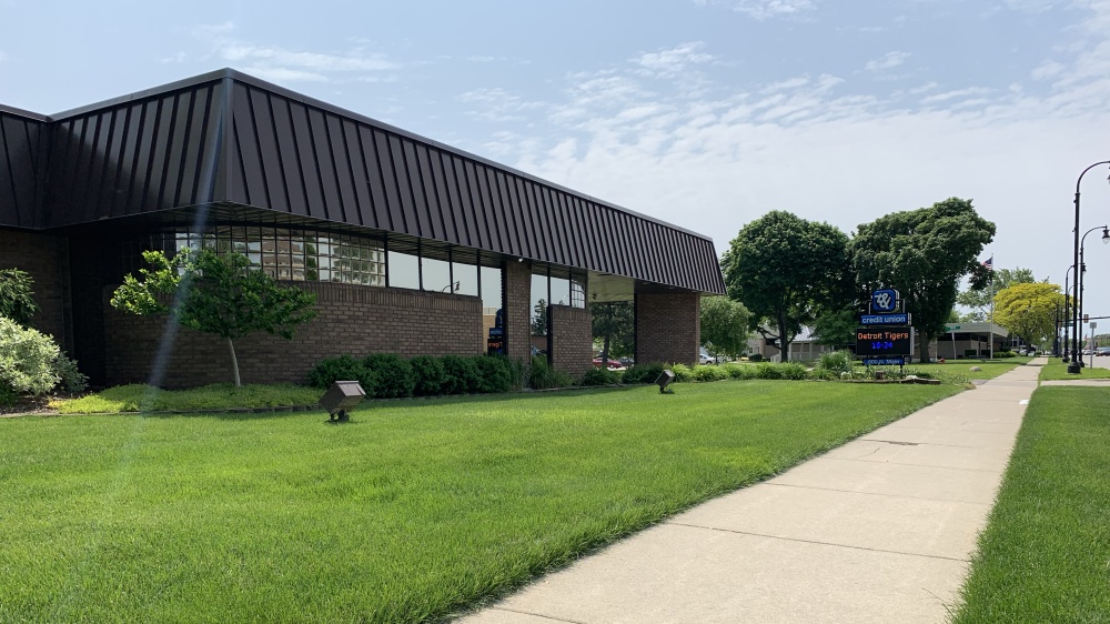 T & I Credit Union 01
