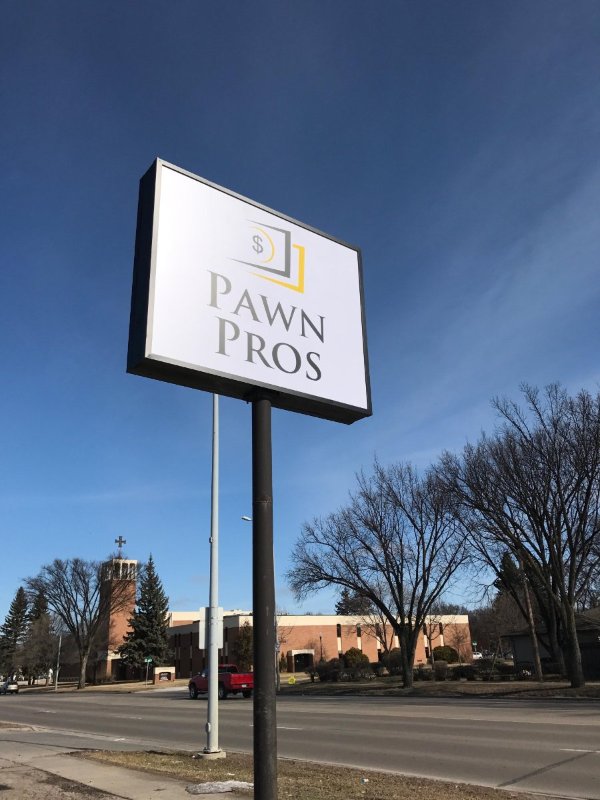 Pawn Pros 01