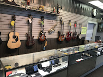 Best Pawn Shop 02