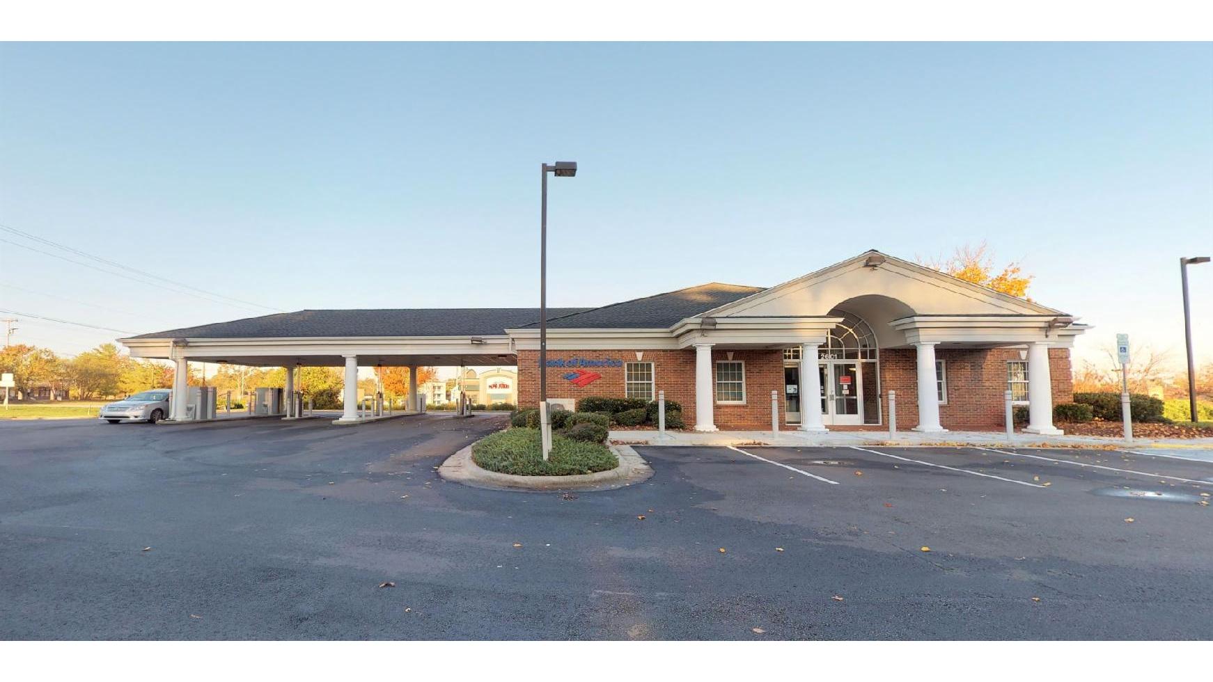 Bank of America (with Drive-thru ATM) 01