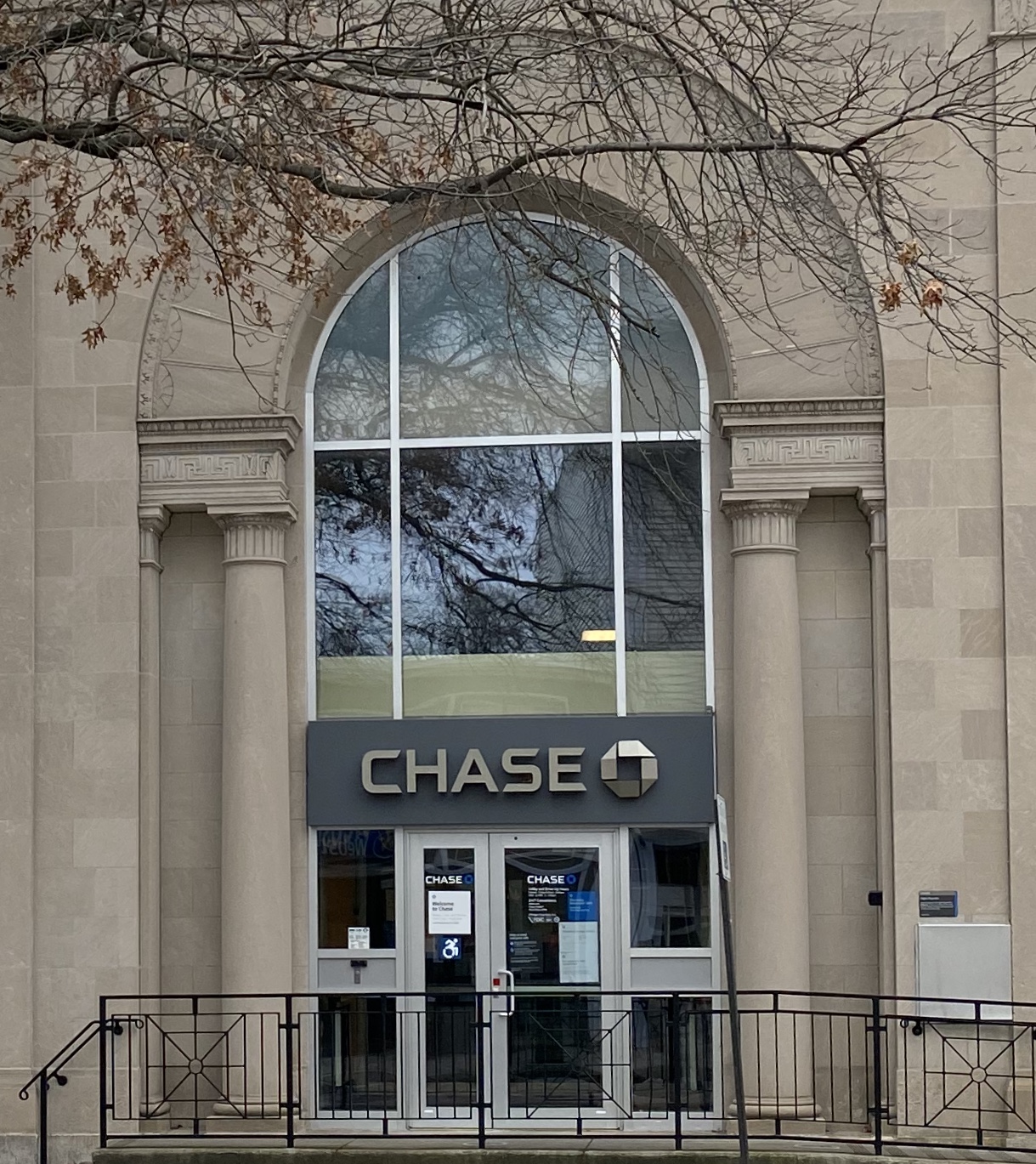 Chase Bank 01
