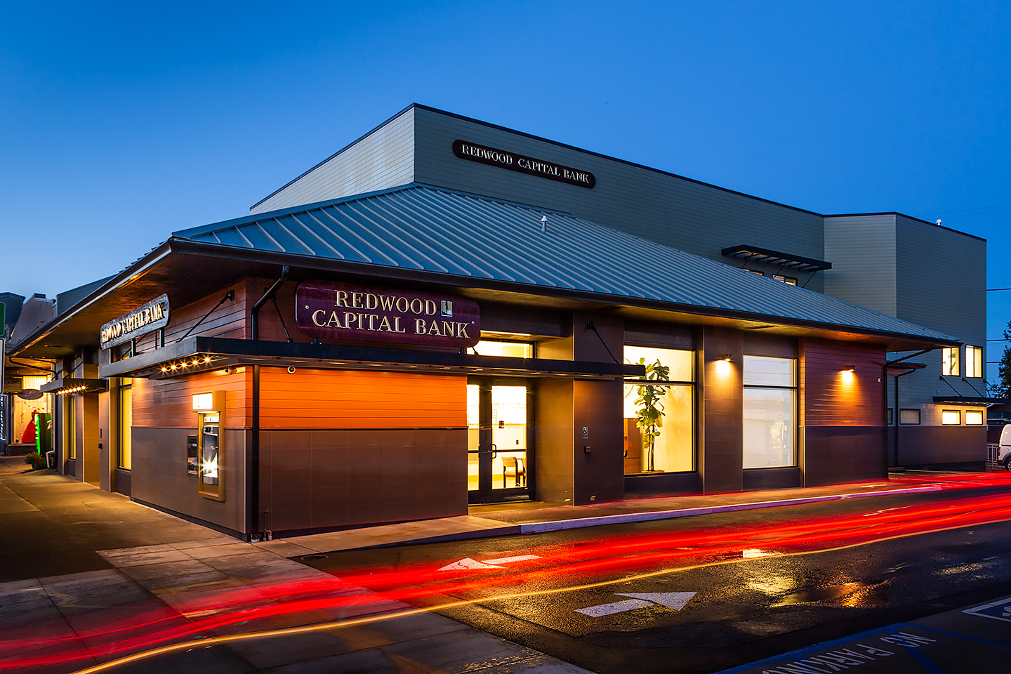 Redwood Capital Bank Henderson Center 01