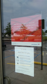 Bank of America (with Drive-thru ATM) 02