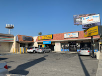 Money Mart 02