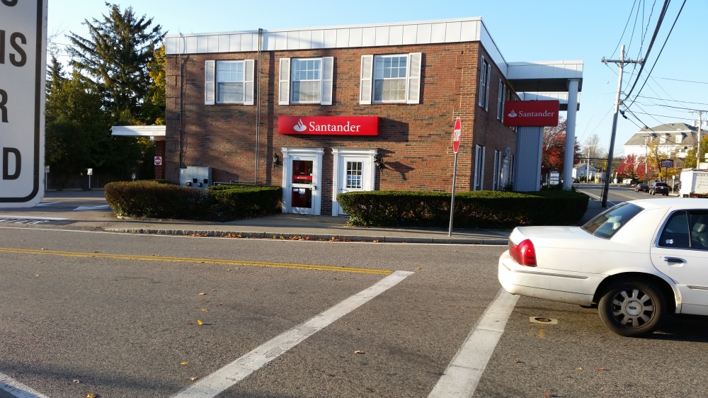 Santander Bank Branch 01