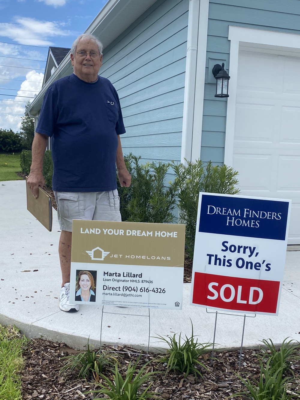 Marta Lillard NMLS: 879436 Jet HomeLoans 01