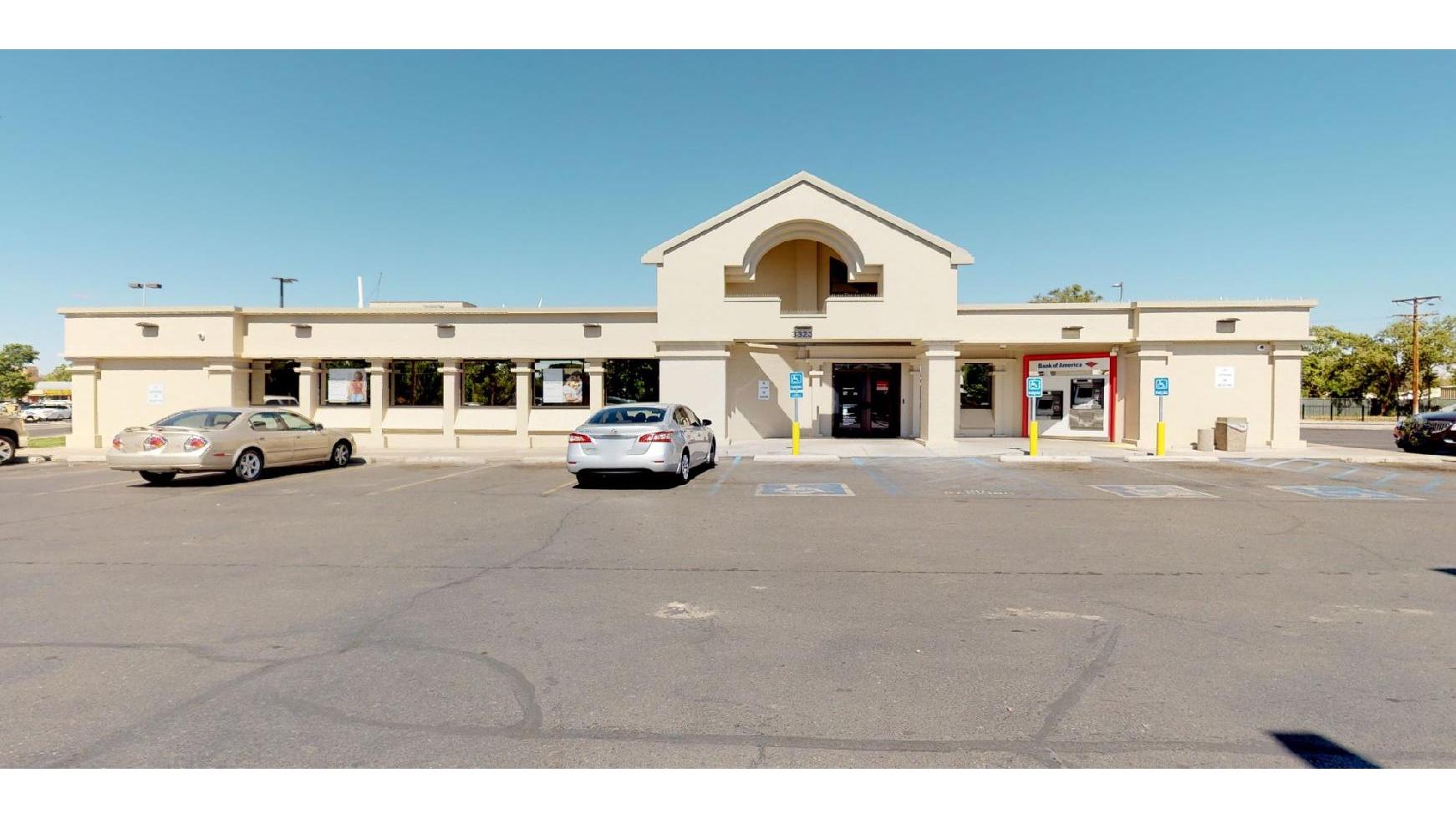 Bank of America (with Drive-thru ATM) 01