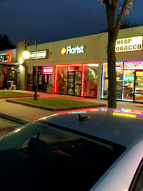 River Run Checkexpress Currency Exchange 04