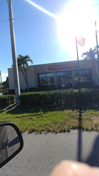 Wells Fargo Bank 02