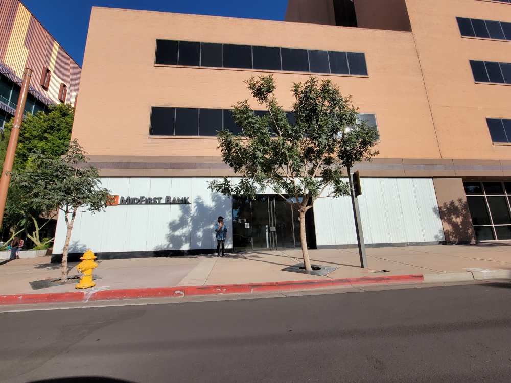 MidFirst Bank 01