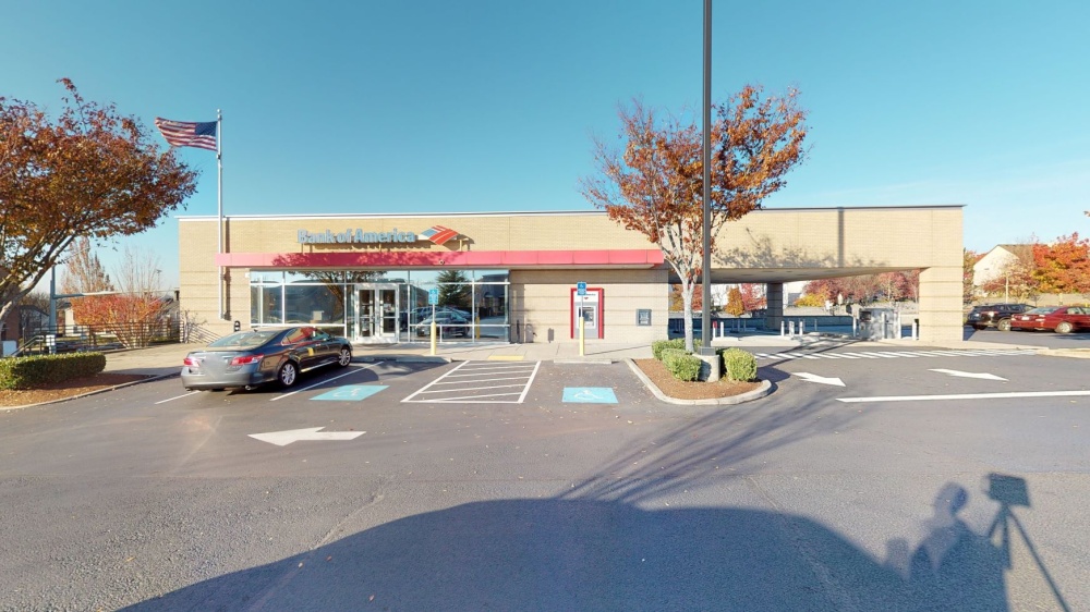 Bank of America (with Drive-thru ATM) 01