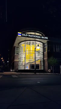 Old National Bank 04