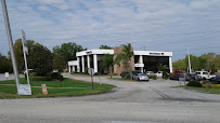 Bank of America (with Drive-thru services) 02