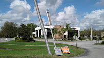 Bank of America (with Drive-thru services) 04