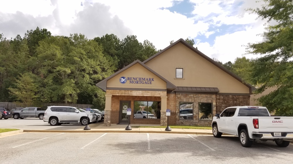 Benchmark Mortgage 01