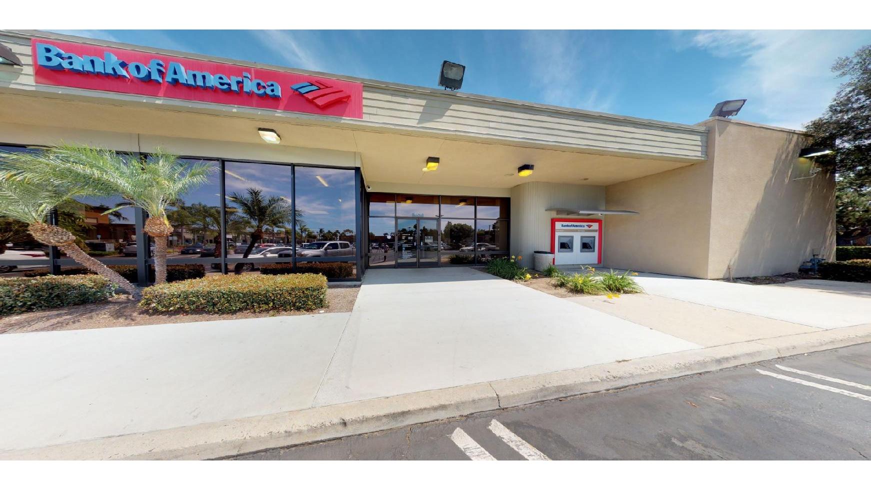 Bank of America (with Drive-thru ATM) 01