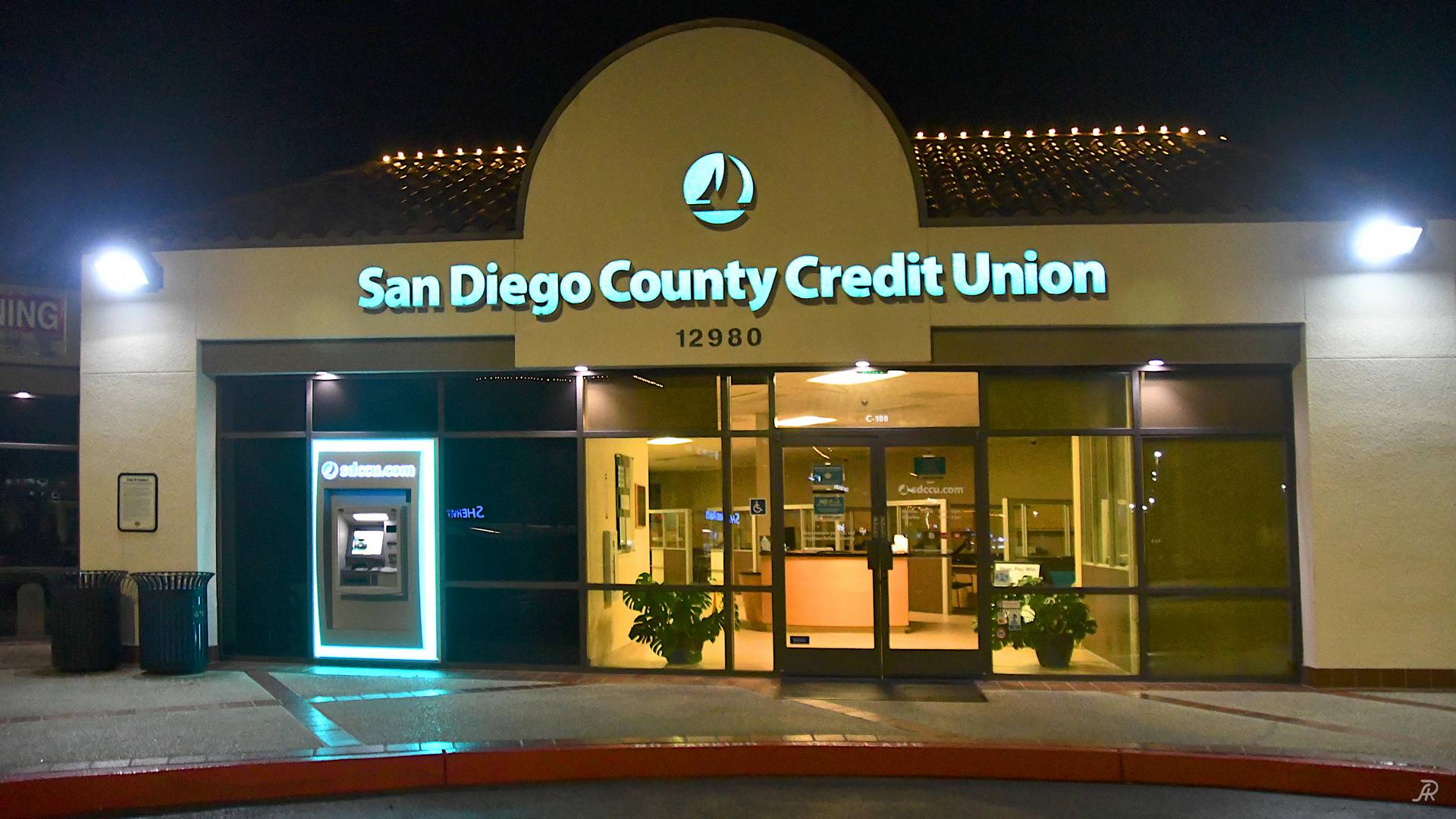 SDCCU Del Mar Branch 01