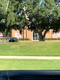 Bank of America (with Drive-thru ATM) 03