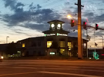 Country Club Bank 04