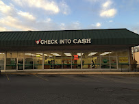 Check Into Cash 02