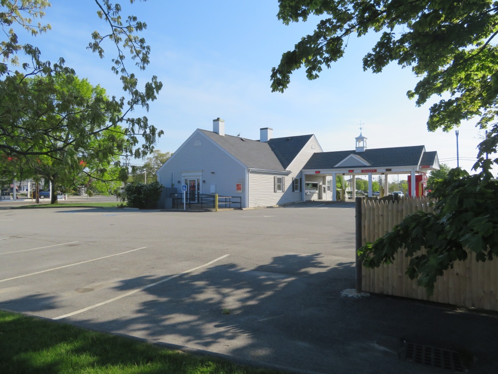 Santander Bank Branch 01