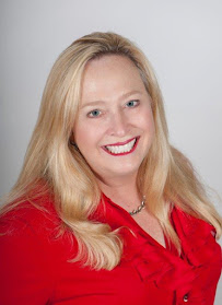 Julie Myers at CrossCountry Mortgage, LLC 02