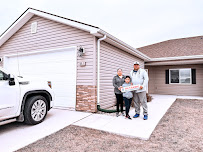 Dillon Neuberger at Guaranteed Rate (NMLS #502073) 02