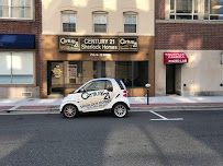 CENTURY 21 Sherlock Homes 01