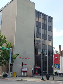 Santander Bank Branch 02