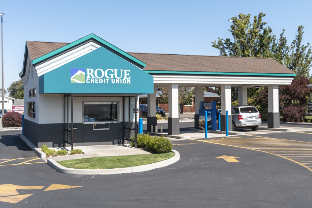 Rogue Credit Union 01