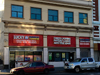 Lucky Check Cashing 01