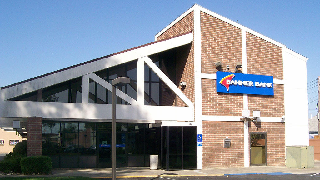 Banner Bank 01