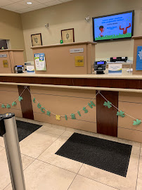 Dollar Bank 02