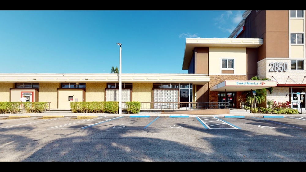 Bank of America (with Drive-thru ATM) 01