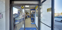 La Familia Pawn and Jewelry West Vine 04