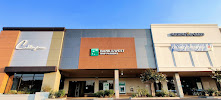 Bank of the West 01
