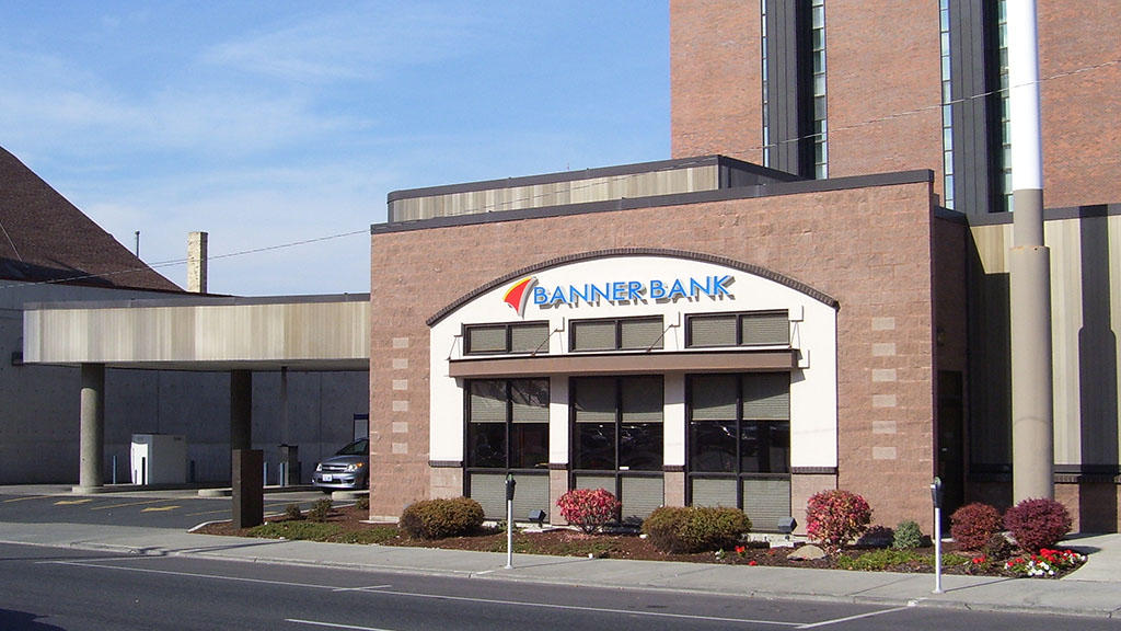 Banner Bank 01