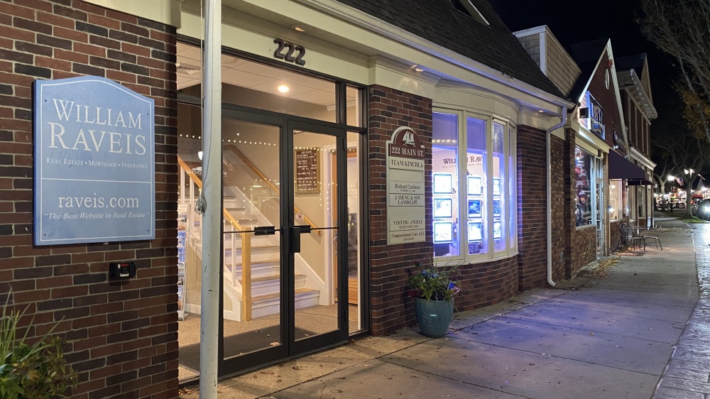William Raveis Real Estate - Falmouth 01