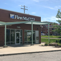 First Mid Bank & Trust St. Louis 02