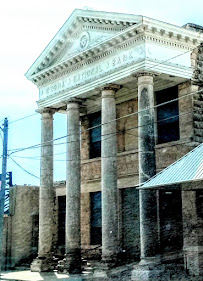 Ozona Bank - Main Office 02