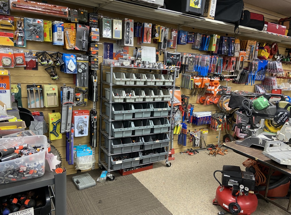 Axels Pawn Tools & Gold 01