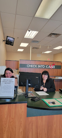 Check Into Cash 01