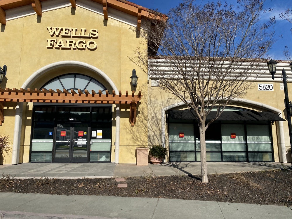 Wells Fargo Bank 01