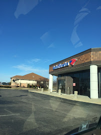 Bank of America (with Drive-thru ATM) 03