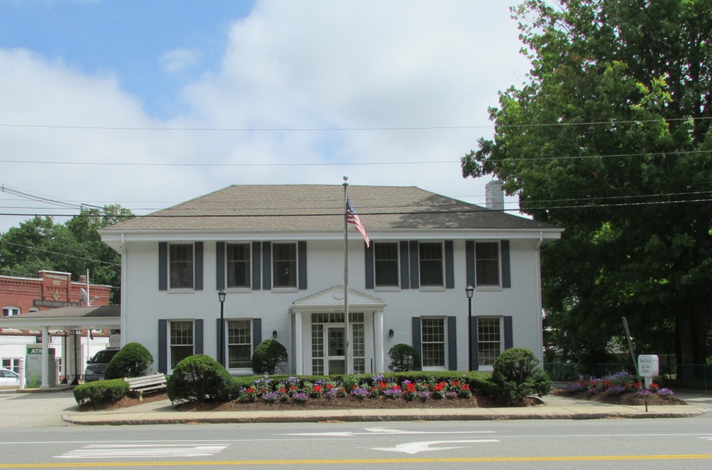 Country Bank 01